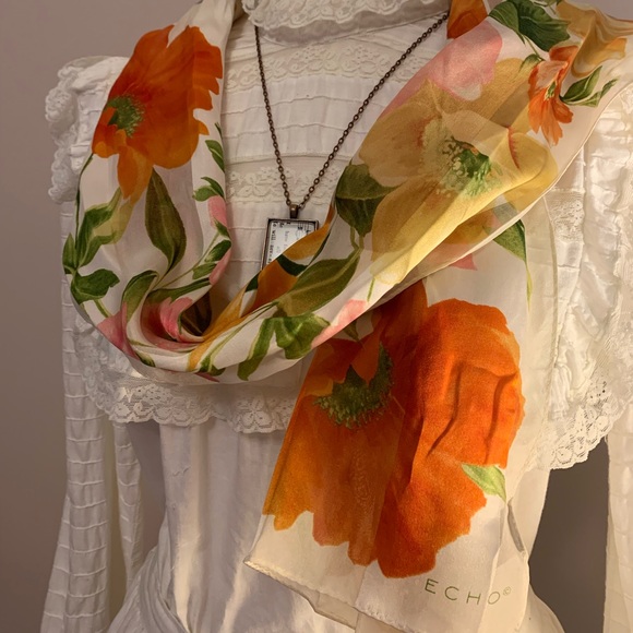Stunning ECHO silk scarf - Picture 1 of 5